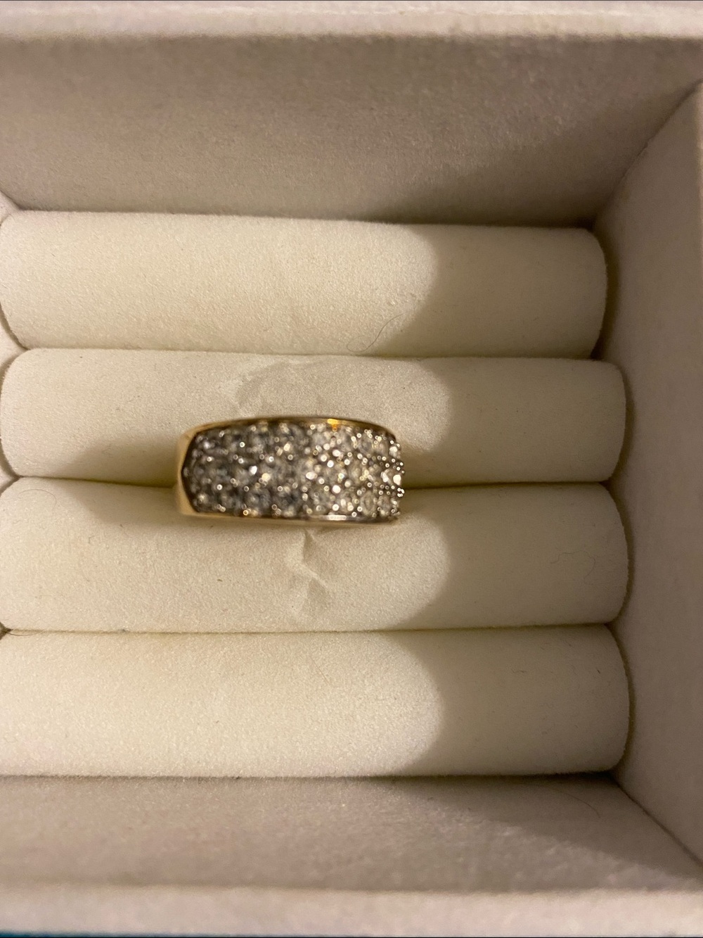 Vintage Beautiful Gold Tone Clear Quartz Pave Wide Band Size 7